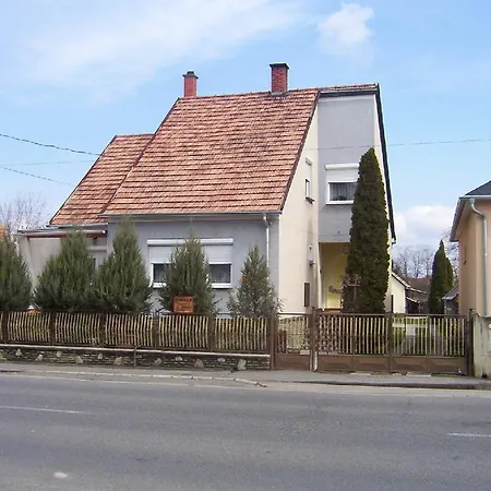 Marika Haus Affittacamere Bük