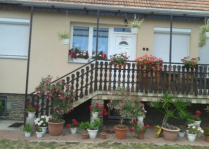Marika Haus